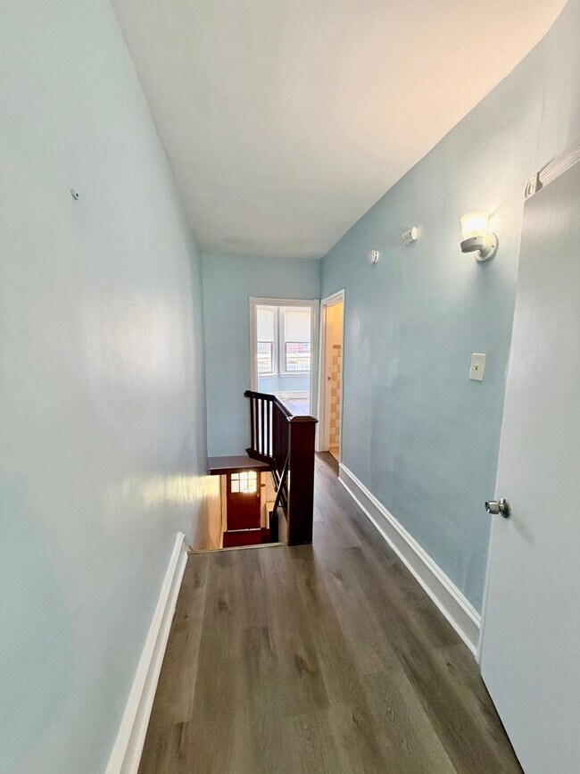Building Photo - Available Now | Pet-Friendly 3-Bedroom Home with Spacious Living Areas