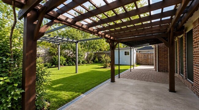 Building Photo - 423 Blossomwood Dr