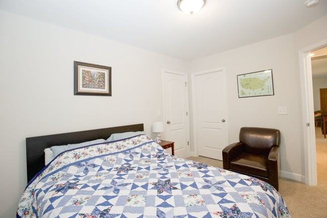 Building Photo - "Spacious 4 Bed, 2.5 Bath Rental in Vass, ...