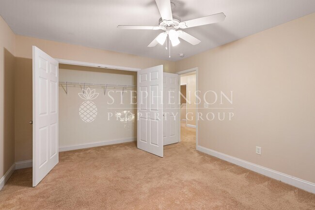 Building Photo - 405 Abbeydale Way