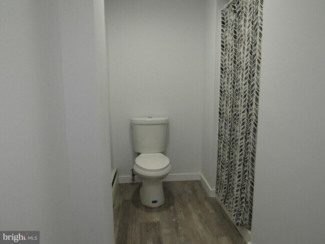 Building Photo - 221 Swinehart Rd