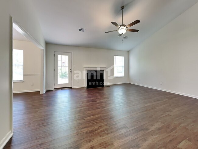 Building Photo - 4702 Ridgefall Rd