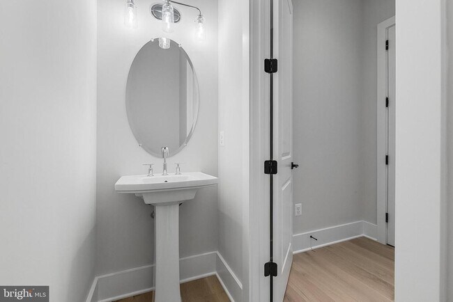 Building Photo - 5613 34th St N