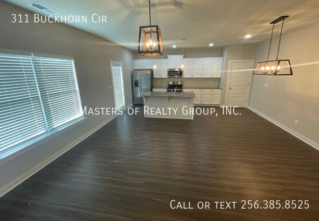 Building Photo - 311 Buckhorn Cir
