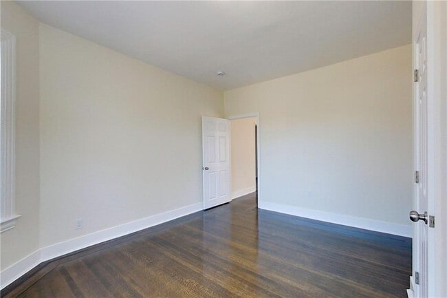 Building Photo - 41 Almy St