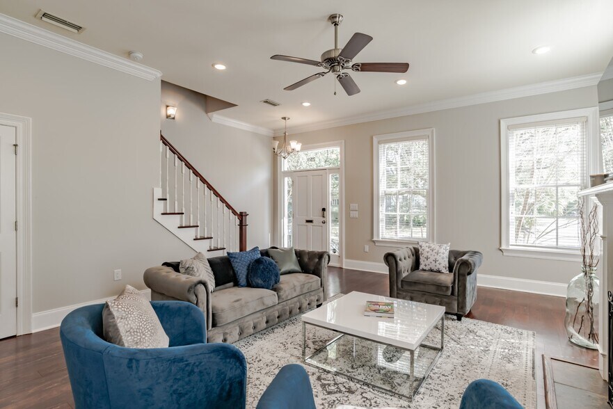 Building Photo - 254 Congress St