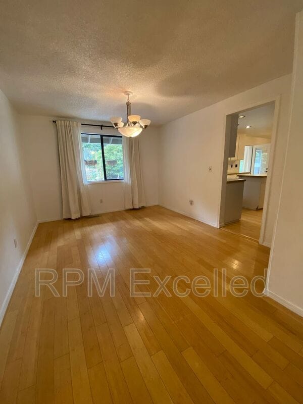Building Photo - 32229 2nd Ave SW