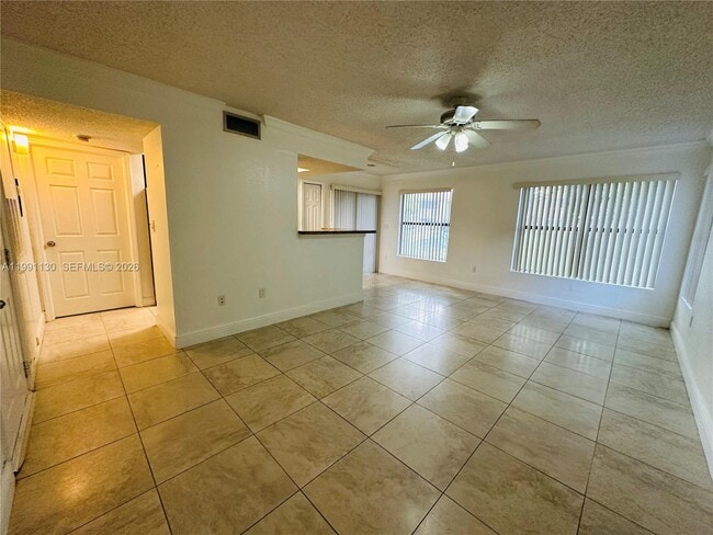 Building Photo - 15689 SW 106th Ln