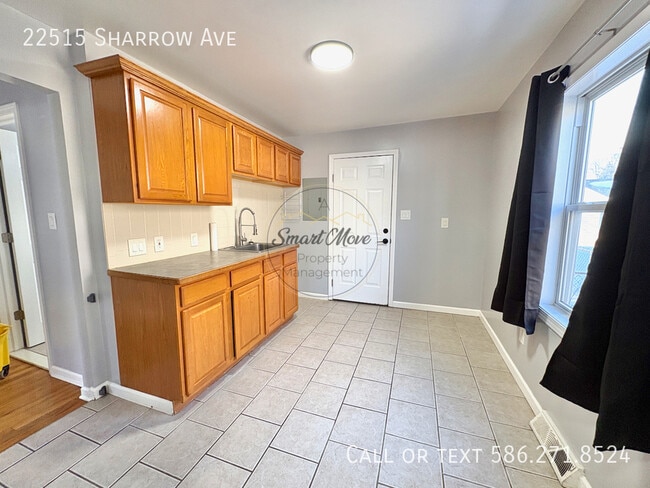 Building Photo - 22515 Sharrow Ave