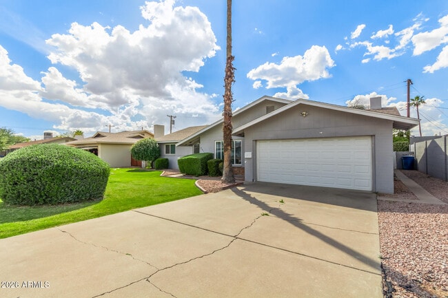 Building Photo - 3312 S Ventura Dr
