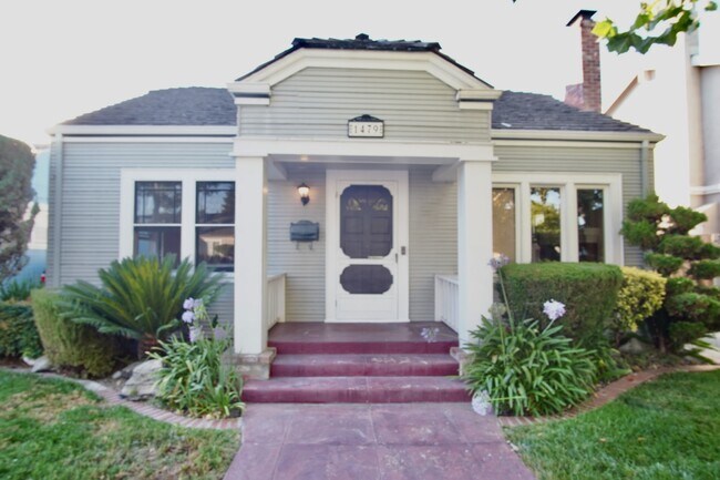 Building Photo - 1479 Sierra Ave