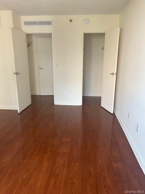 Building Photo - 4 Martine Ave