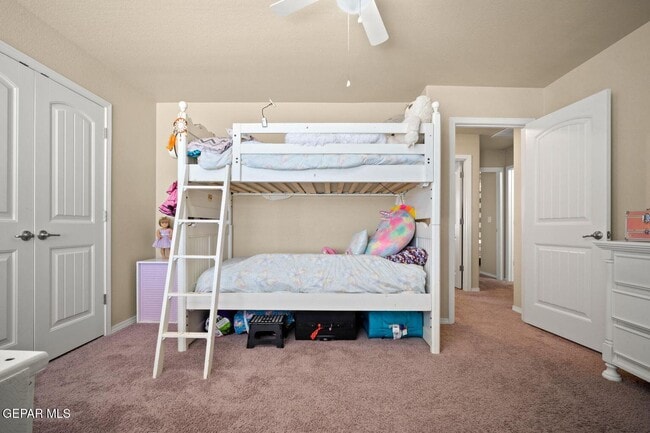 Building Photo - 3825 Loma Reina