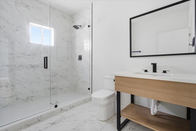 Building Photo - 1126 NW 28th St