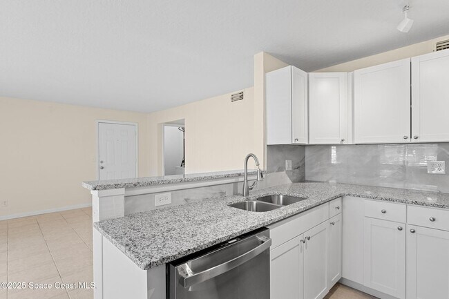 Building Photo - 1870 Agora Cir SE