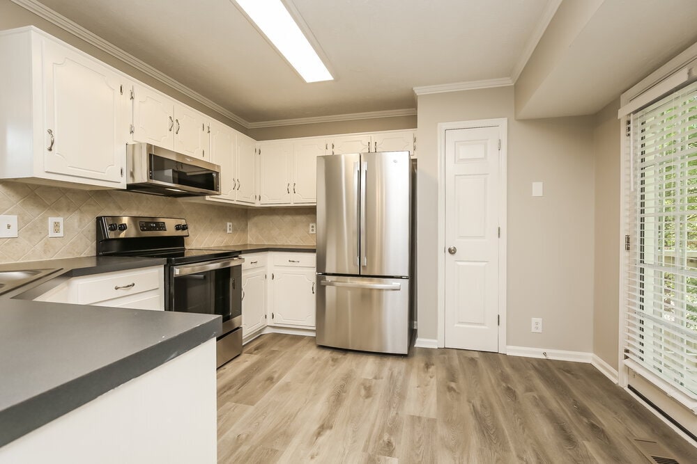 Building Photo - 5356 Village Way