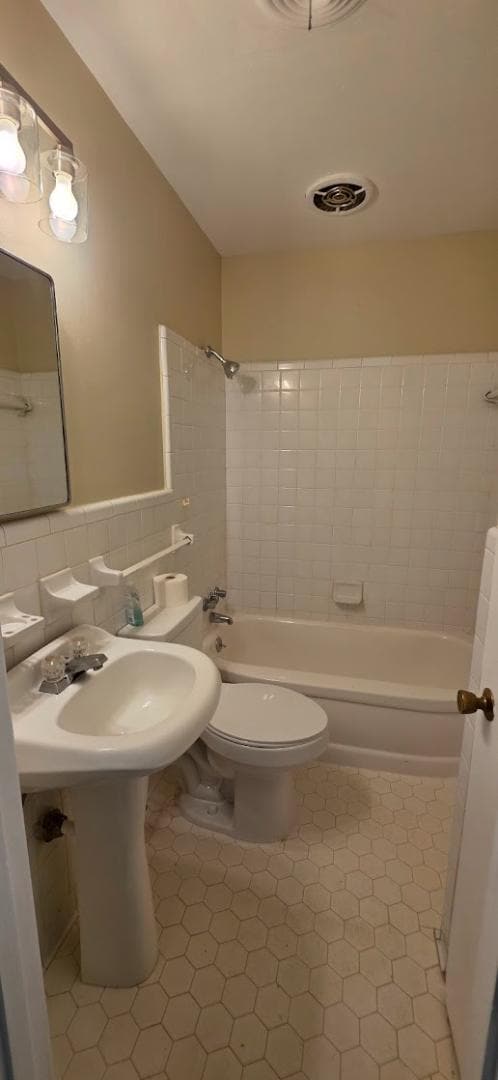 Building Photo - 523 Shofner Ave