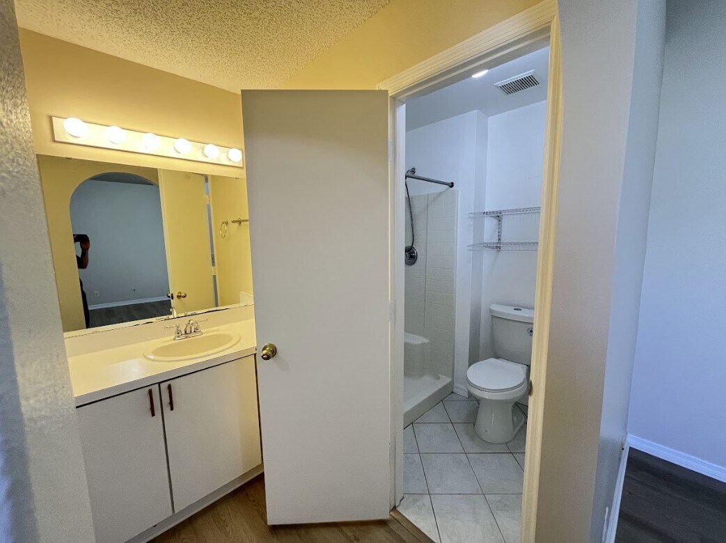 Building Photo - 11483 Kimberly Forest Dr