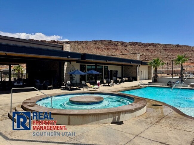 Building Photo - Long Valley Townhome with all the Amenities