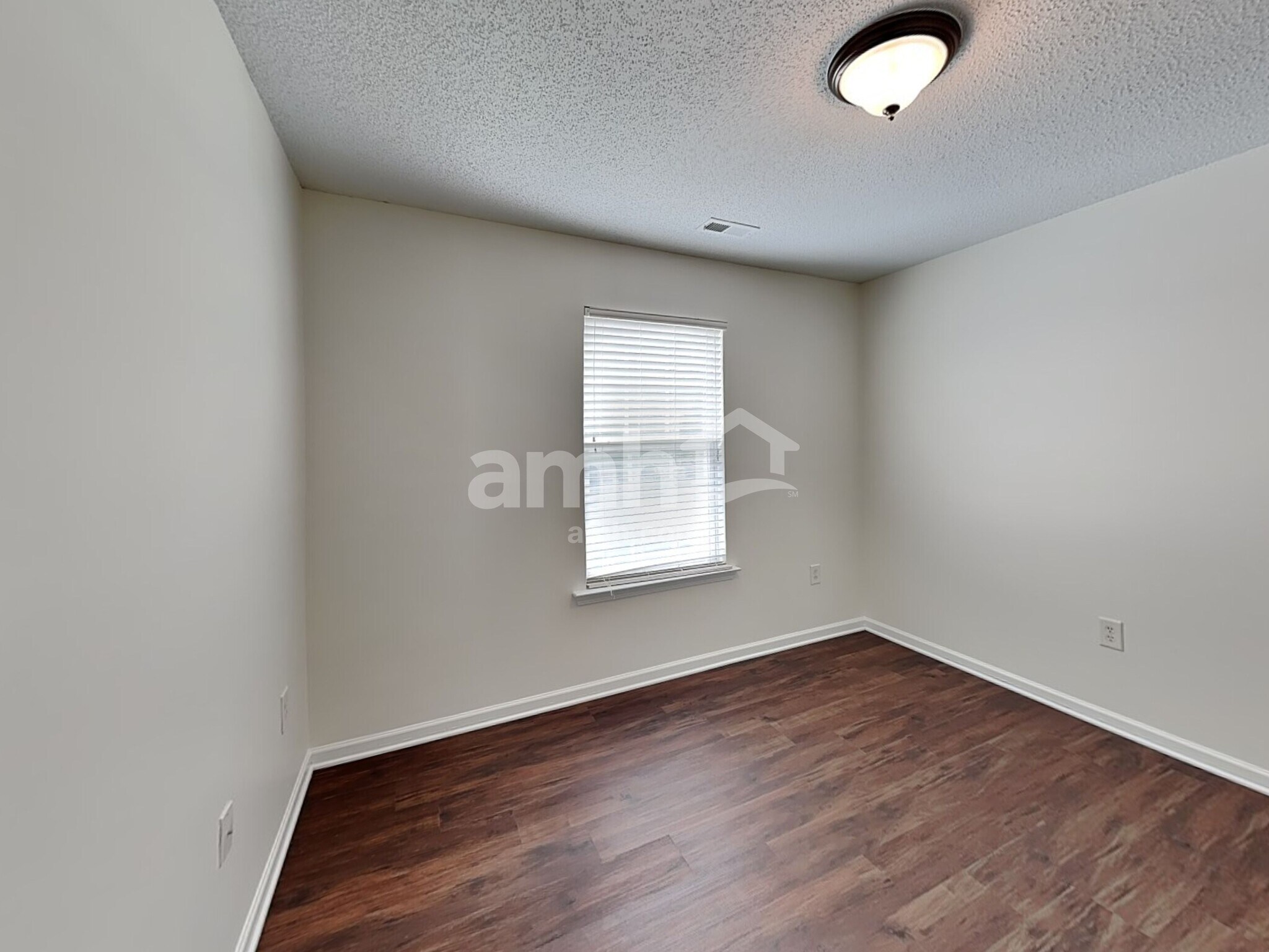 Building Photo - 8127 Deodora Cedar Ln