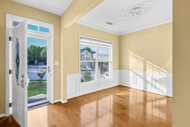 Building Photo - 477 Bridgeton Cove NE