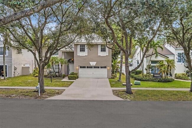 Building Photo - 2927 Bogota Ave