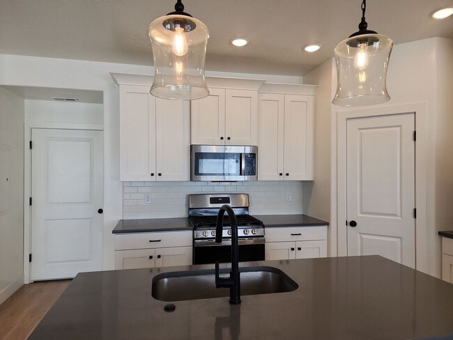 Building Photo - 4283 Hwy 56