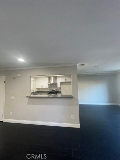 Building Photo - 212 Eisenhower Way