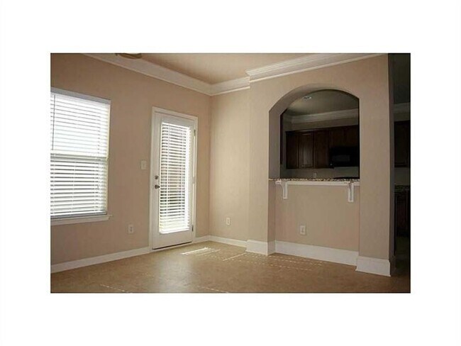 Building Photo - 1317 Castleberry Dr