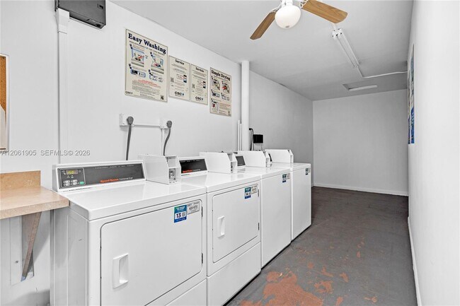 Building Photo - 300 SW 134th Way