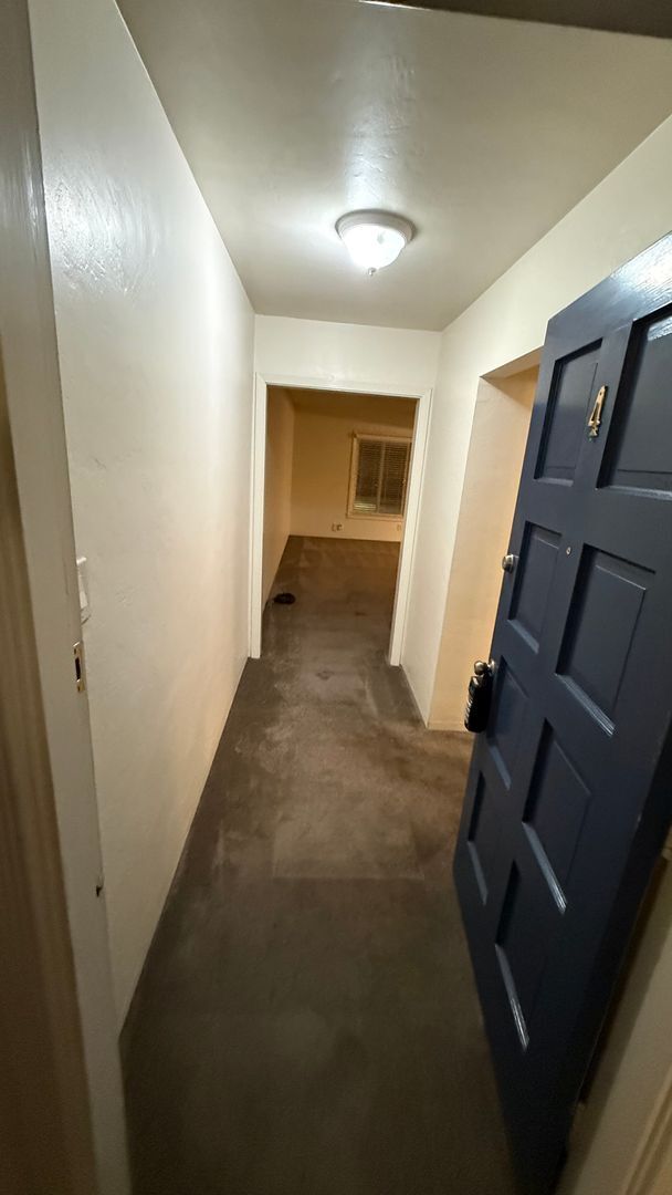 Building Photo - 216 Anita Rd