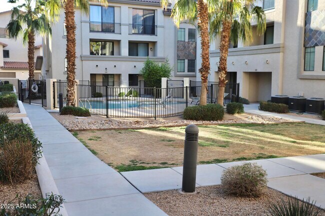 Building Photo - 2315 N 52nd St
