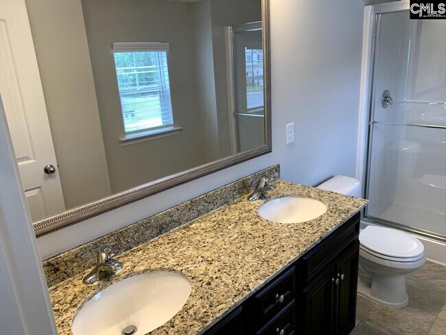 Building Photo - 918 Oxbow Ln