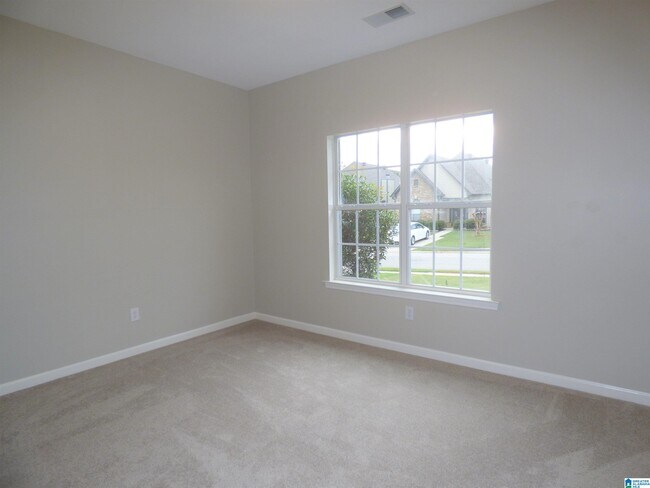 Building Photo - 951 Savannah Ln