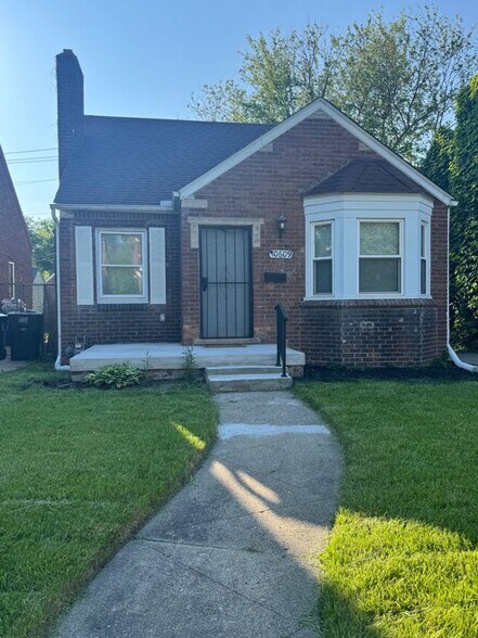 Building Photo - 10609 Stratman St