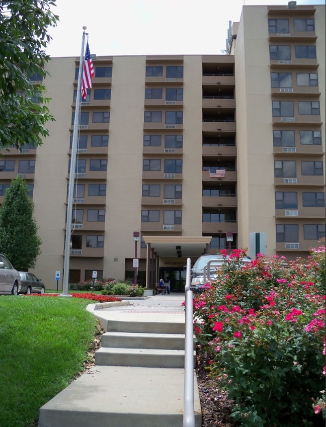 Olathe Towers 1425 E College Way St Olathe KS 66062 Apartment Finder