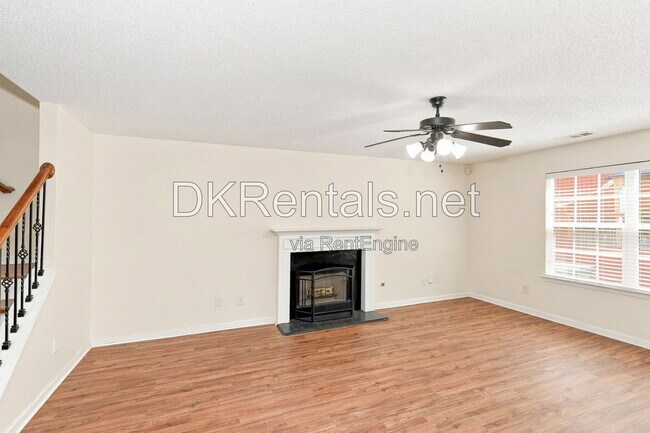 Building Photo - 463 Thistle Cove