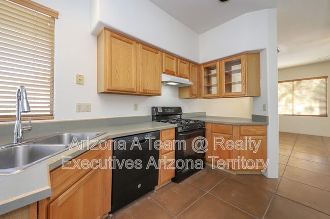 Building Photo - 3760 N Bay Horse Loop