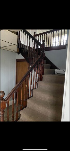 Building Photo - 14 Percival Ct