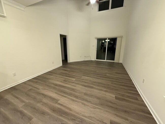 Building Photo - 2211 Nightfall Dr