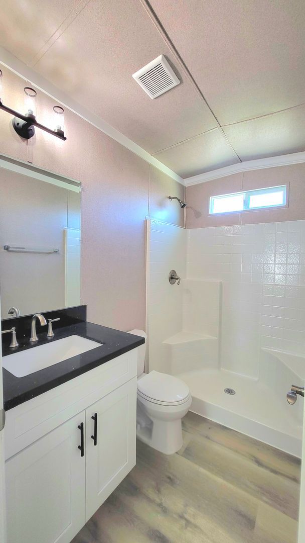 Building Photo - 1611 E Gamebird Rd