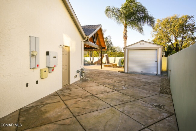 Building Photo - 961 Riopelle Ct