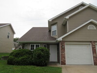 Building Photo - 4905-4907 W. Millbrook Dr.