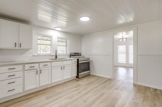 Building Photo - 707 Harrel Ave