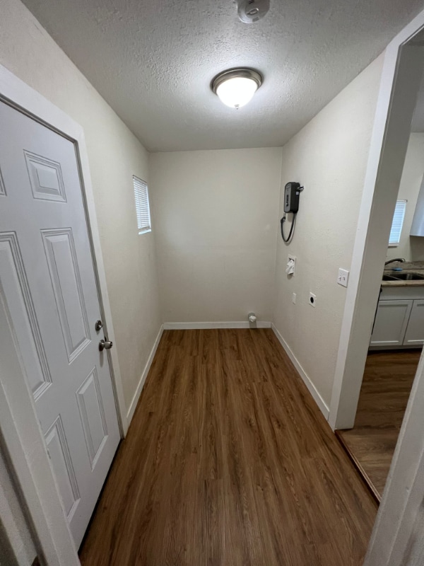 Building Photo - 3313 Hueco Ave