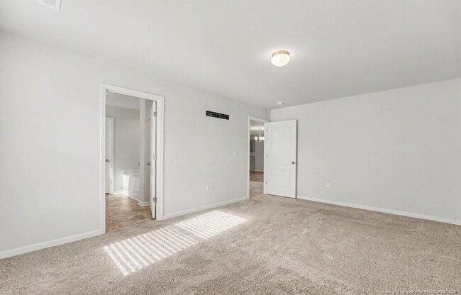 Building Photo - 6003 Lowgrass Rd