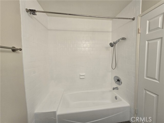 Building Photo - 6066 Alvarado Cir