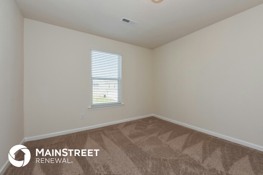 Building Photo - 3611 Stargell Dr