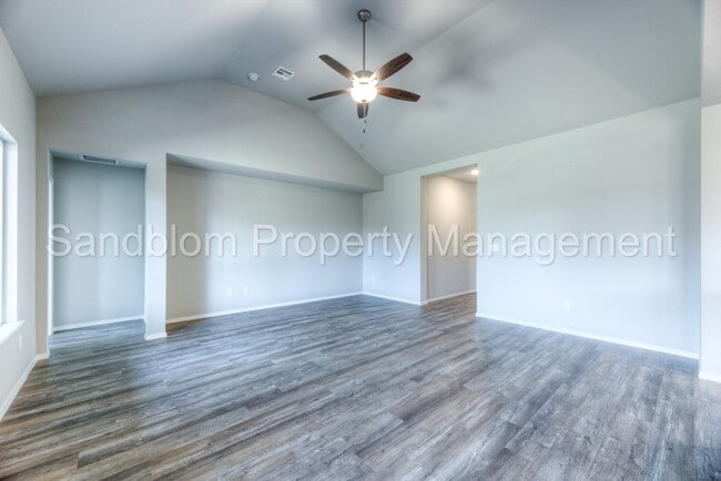 Building Photo - FOR LEASE | Bixby West | Available Now!