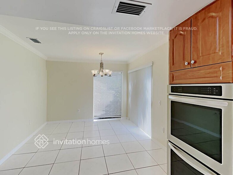 Building Photo - 17334 NW 62nd Ct